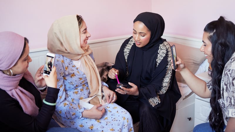 ‘Tedious and costly’ halal-certification processes still a barrier for international beauty brands – analyst