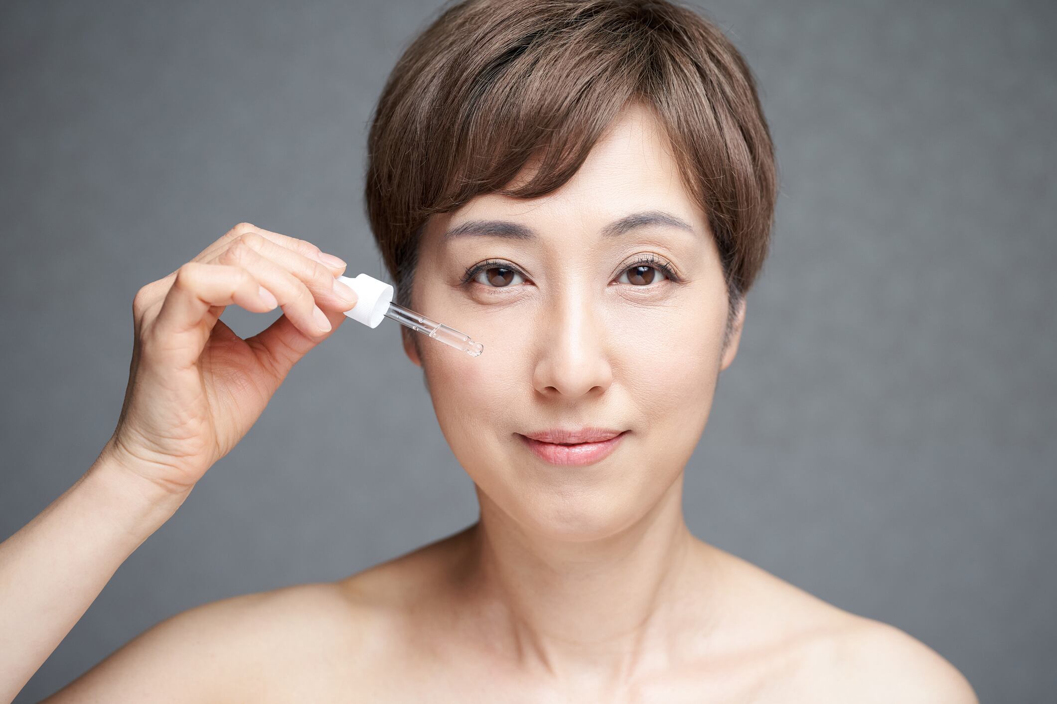 Multi-peptide-eye-serum-found-to-smoothen-skin-appearance-around-eyes-but-limited-impact-on-wrinkles.jpg