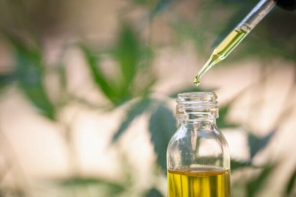 Jamaican-authorities-eye-expansion-into-medical-cannabis.jpg