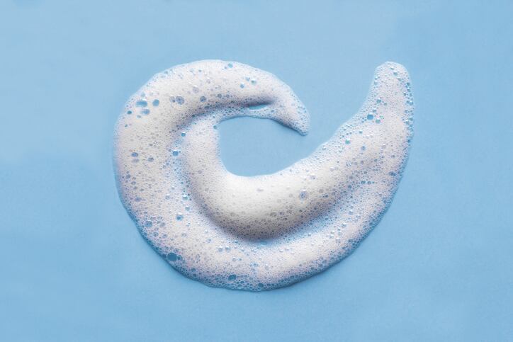 L’Oreal files patent on self-bubbling peel-off cleansing face mask to decrease water usage