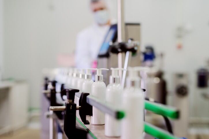 China-s-position-in-global-supply-chain-will-not-be-weakened-by-COVID-19-pandemic-Global-Cosmetics-VP.jpg