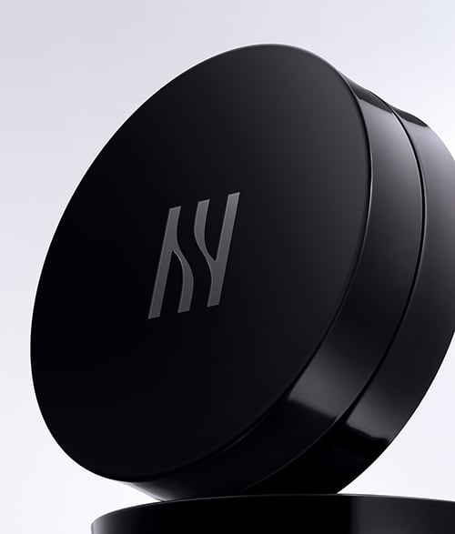 Hera Black Cushion Foundation