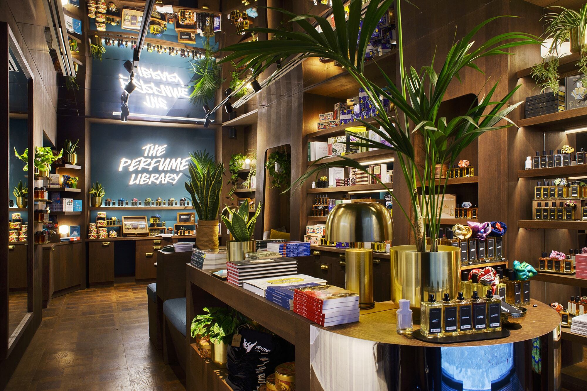 Lush-Perfume-Library-3-min.jpg