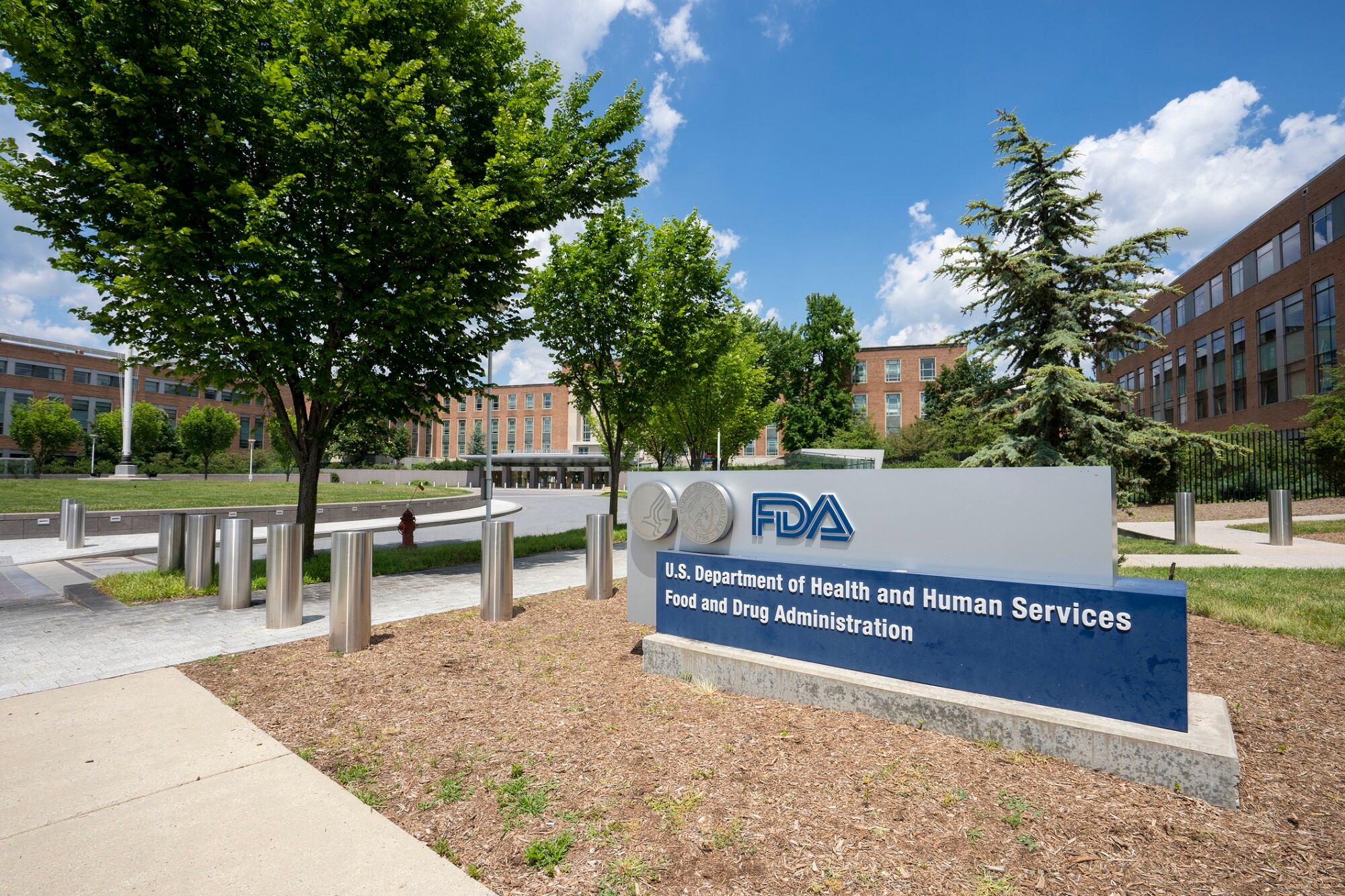 FDA-update-Draft-guidance-document-issued-on-cosmetic-facility-registration-and-product-listing-submission.jpg