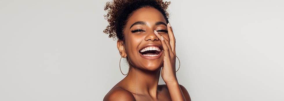 In-the-heathy-economy-consumers-embrace-healthy-skin-from-head-to-toe.jpg
