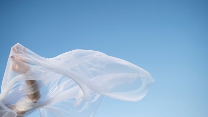 Microbiome-friendly clothes: COSMAX set to commercialise ‘wearable cosmetics’ with anti-ageing ingredient