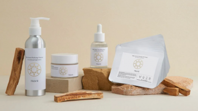 Akarii highlights Palo Santo's skin care ingredient potential for high efficacy and sensorial beauty © Akarii