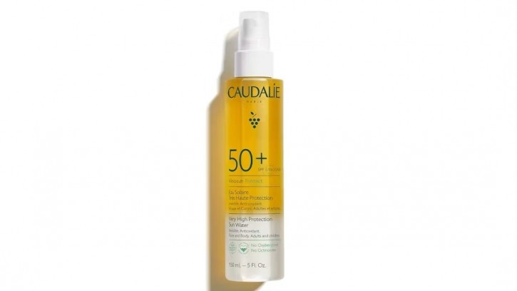 Caudalie’s new non-aerosol spray format seeks to satisfy SEA demand for new, innovative sun care formats. [Caudalie]
