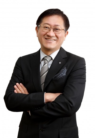 Amorepacific CEO ranks as highest cosmetics industry head