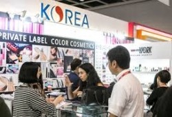 Cosmoprof Asia opens its 2017 beauty showcase